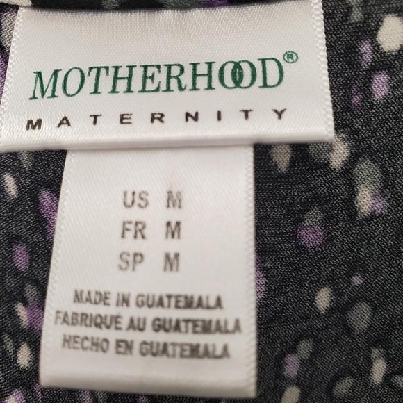 Motherhood Maternity | V neck Flowy Dress - Picture 10 of 12